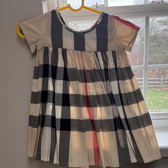 Burberry Kids Dress in Black White and Pink